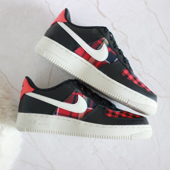 🔥𝐒𝐎𝐋𝐃 𝐎𝐔𝐓🔥 - Picture 4 of 5